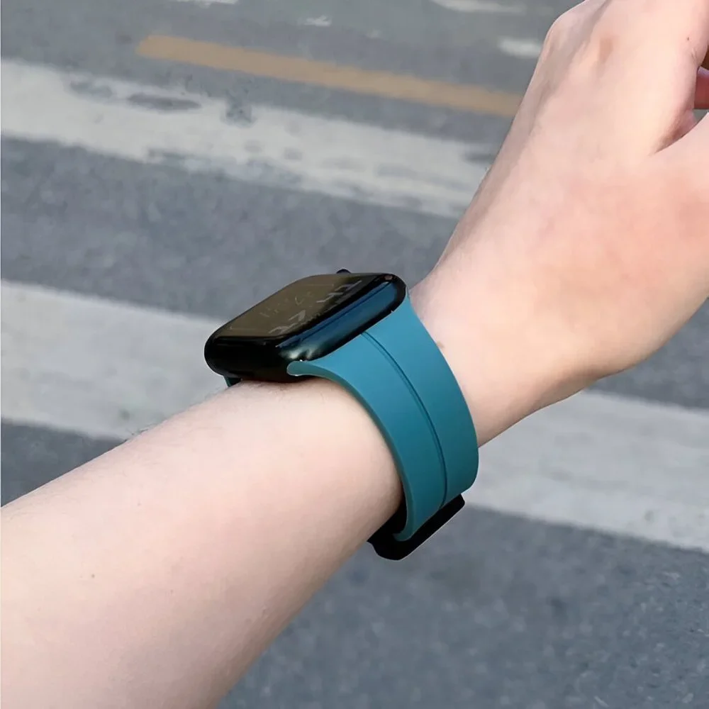 Apple Watch Band Waterproof Magnetic Adjustable Stylish Strap Watch Band Green